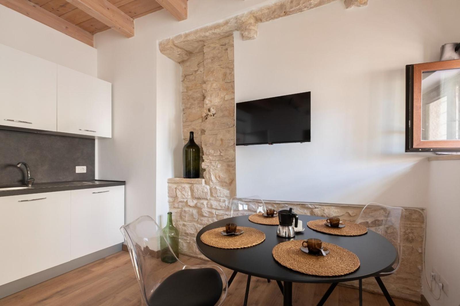 Hotel Palazzo Rizzi Dimora Dei Templari Bitetto Esterno foto