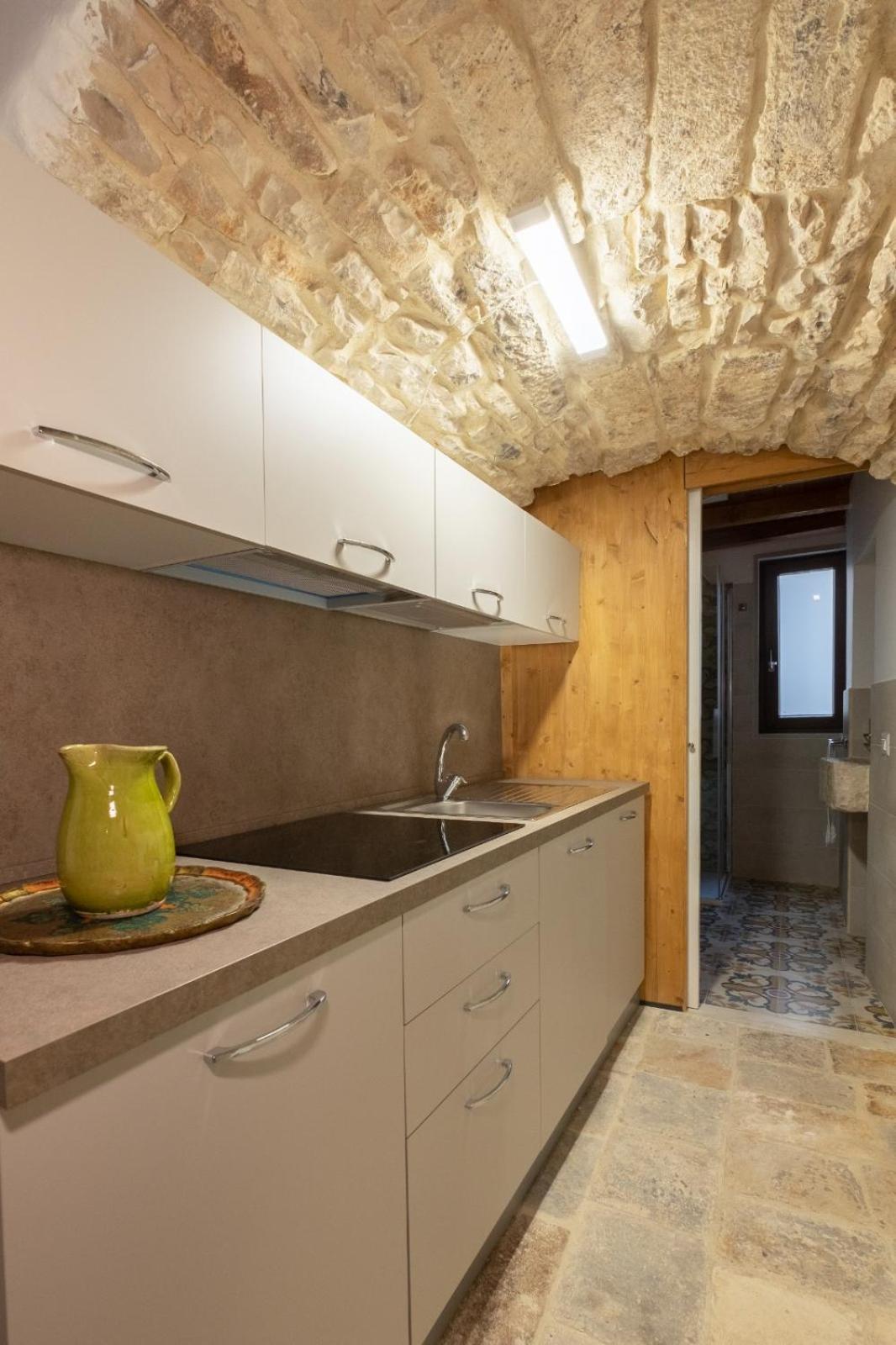 Hotel Palazzo Rizzi Dimora Dei Templari Bitetto Esterno foto
