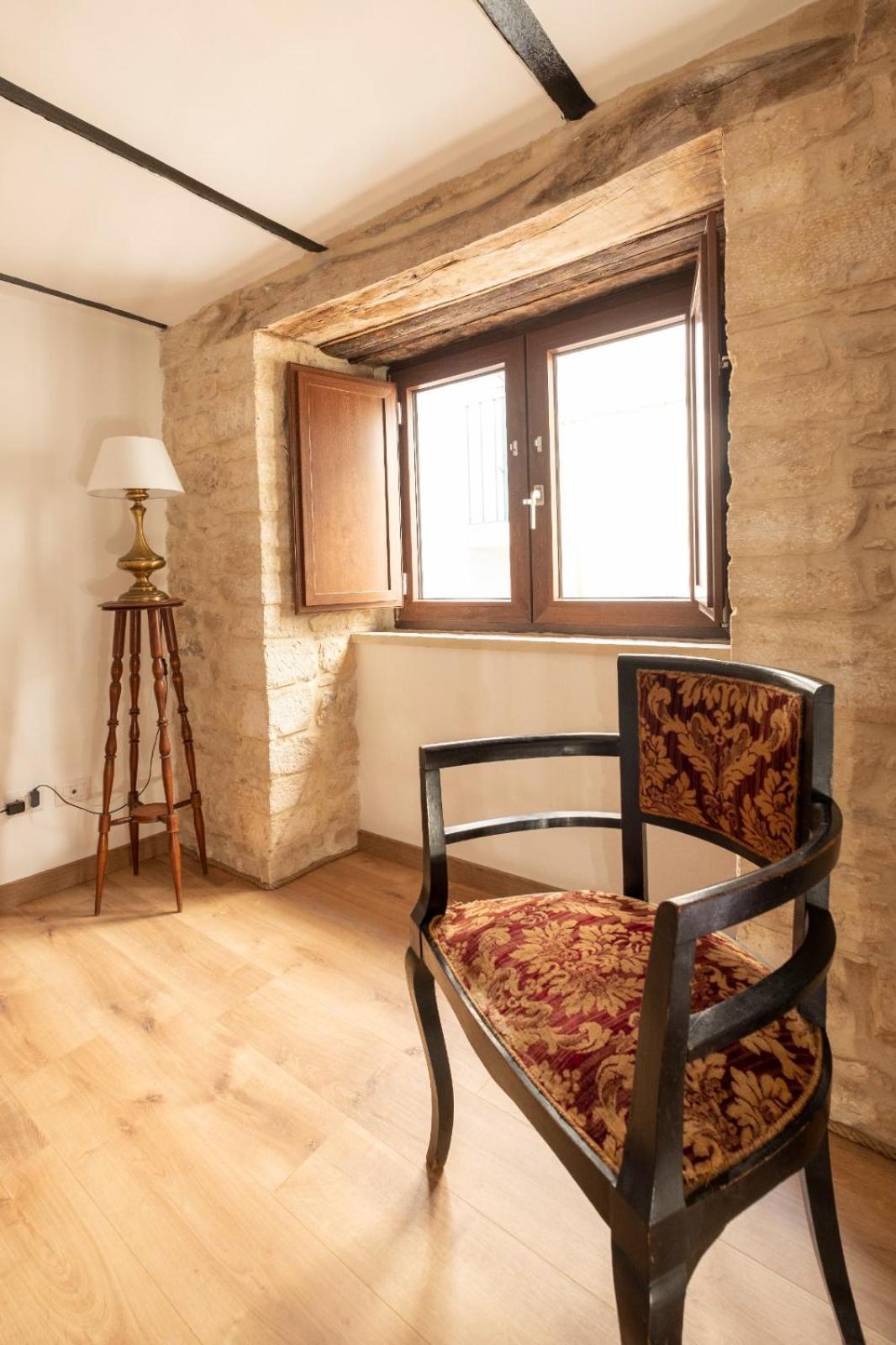 Hotel Palazzo Rizzi Dimora Dei Templari Bitetto Esterno foto