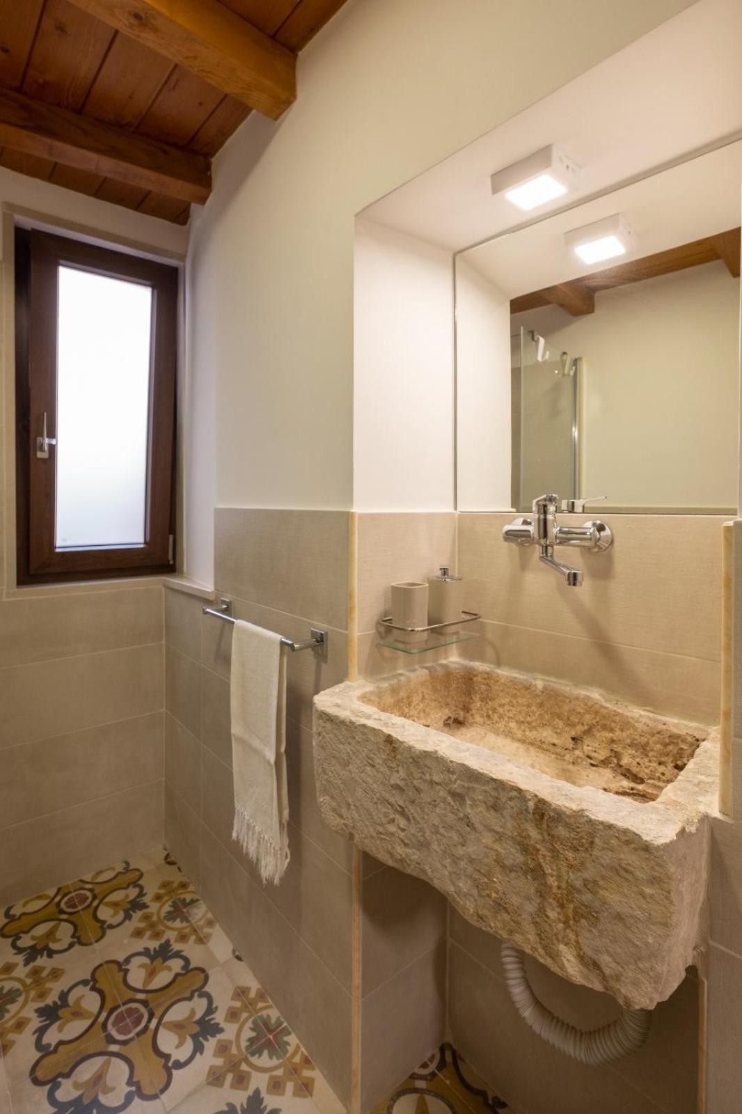 Hotel Palazzo Rizzi Dimora Dei Templari Bitetto Esterno foto
