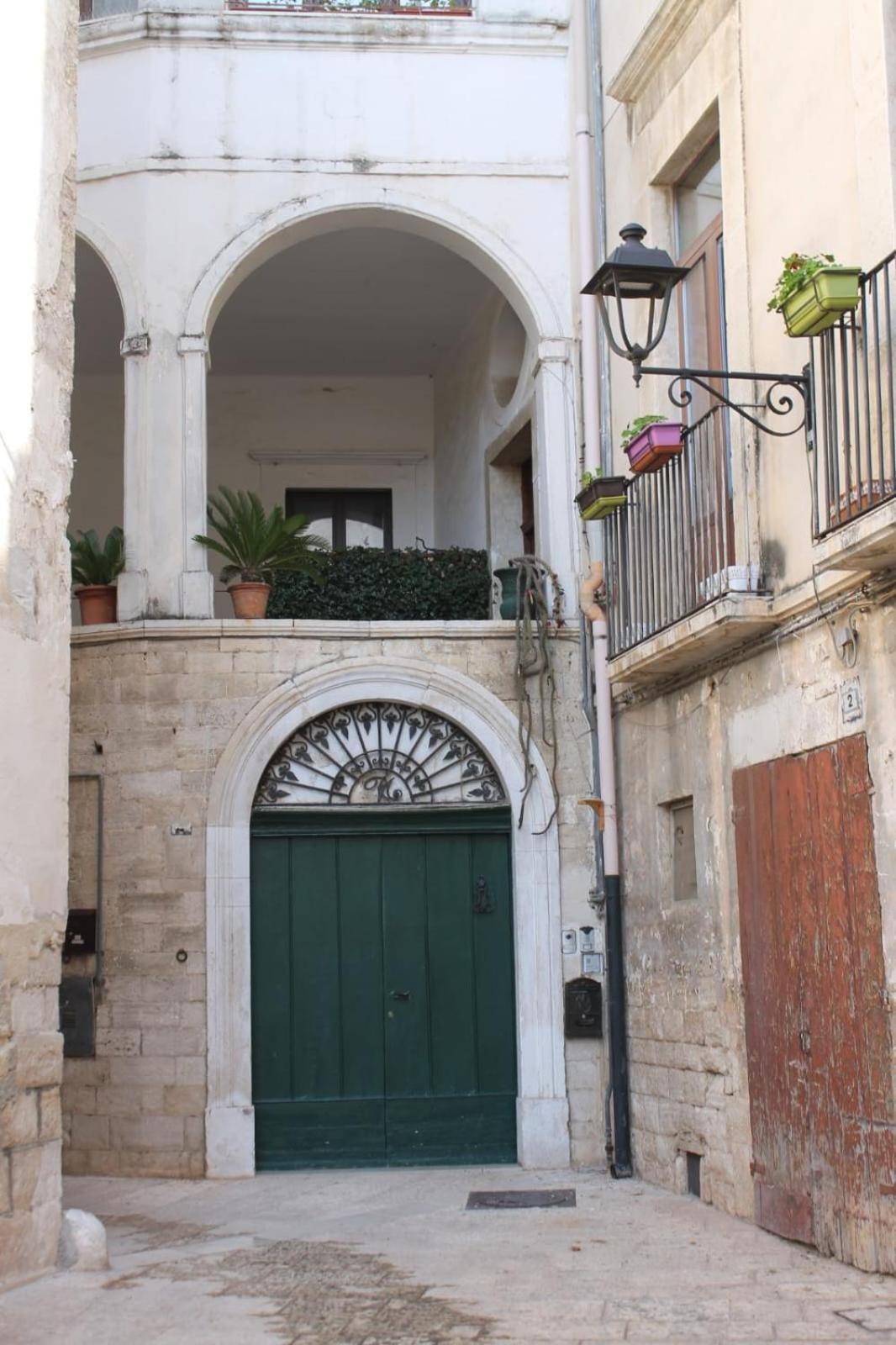 Hotel Palazzo Rizzi Dimora Dei Templari Bitetto Esterno foto